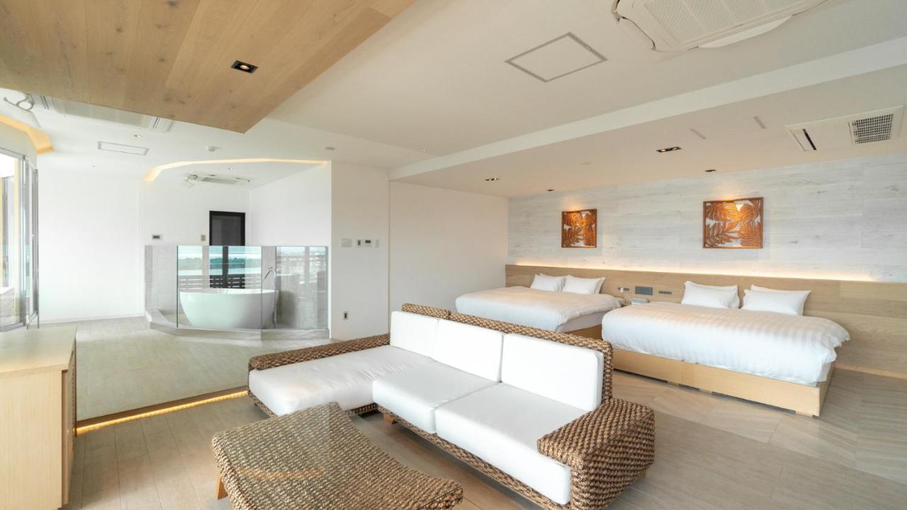 เธิร์ด อิชิงากิจิมะ Hotel Ishigaki  ภายนอก รูปภาพ