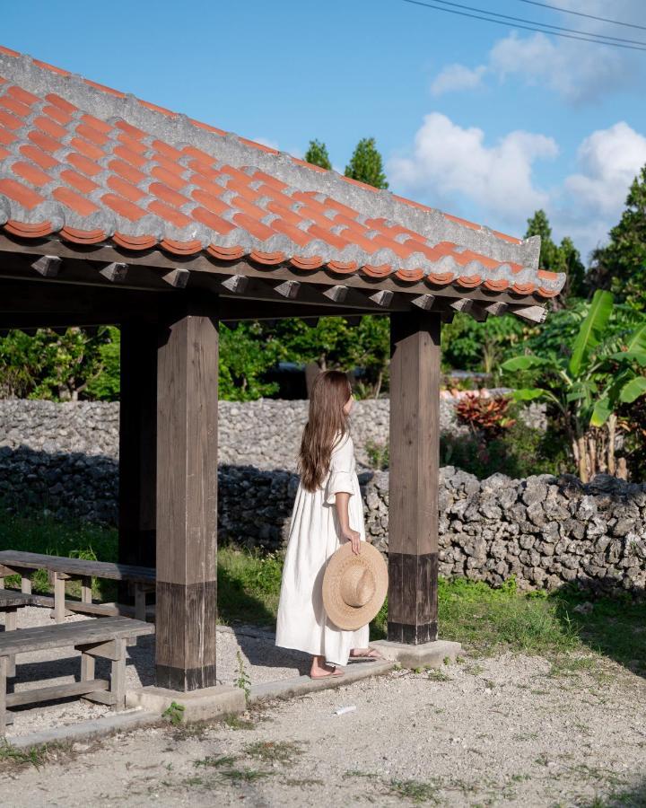 เธิร์ด อิชิงากิจิมะ Hotel Ishigaki  ภายนอก รูปภาพ